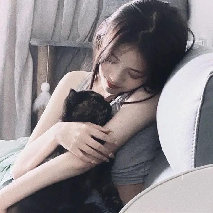 闪婚后，傅先生乖乖宠我